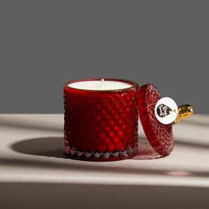 Lumânare parfumată handmade din ceară de soia în Bomboniera boem rosu royal
