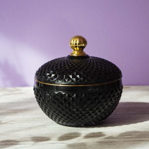 Lumânare parfumată din ceară de soia în bombonieră elegance neagră