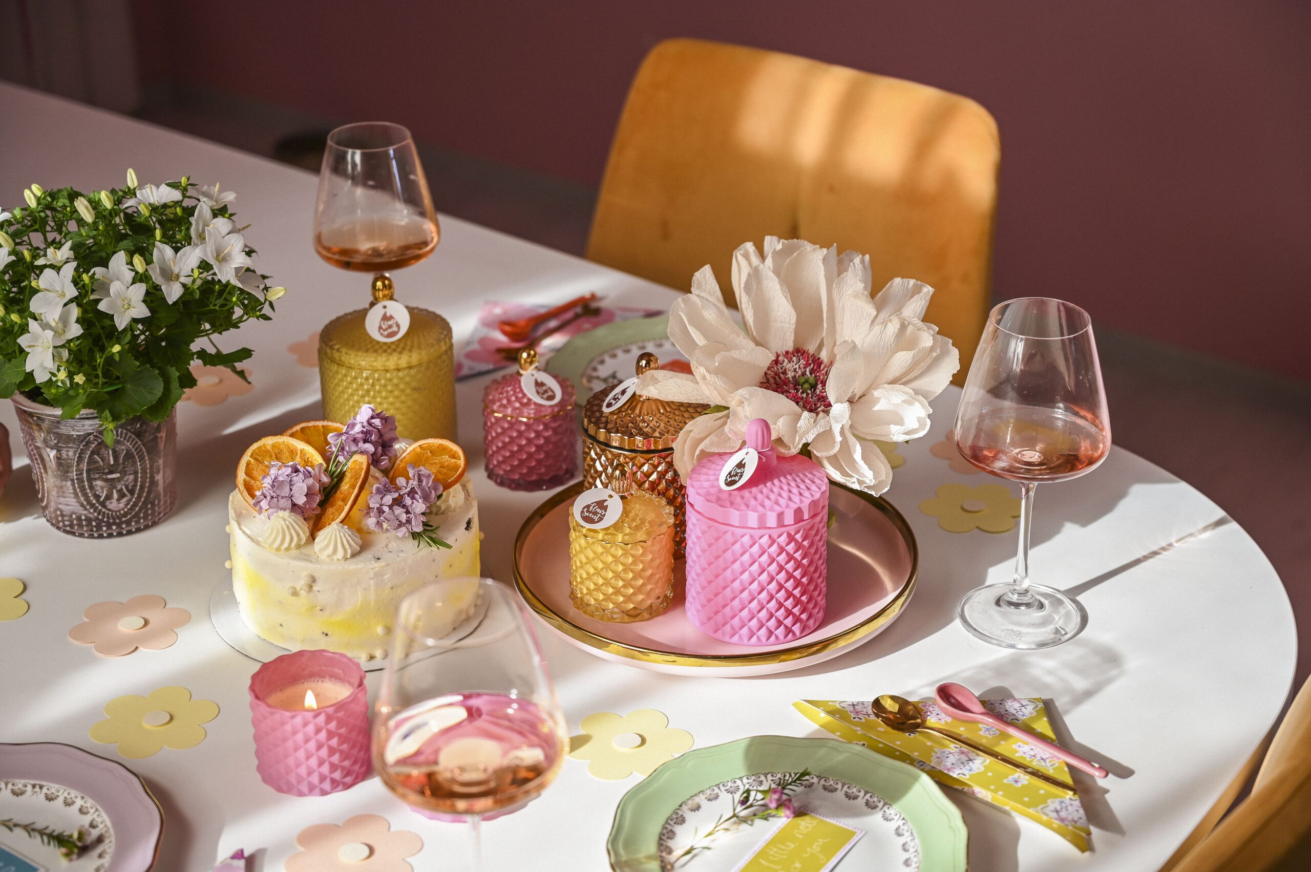 Decor pentru mese festive, lumânări parfumate handmade