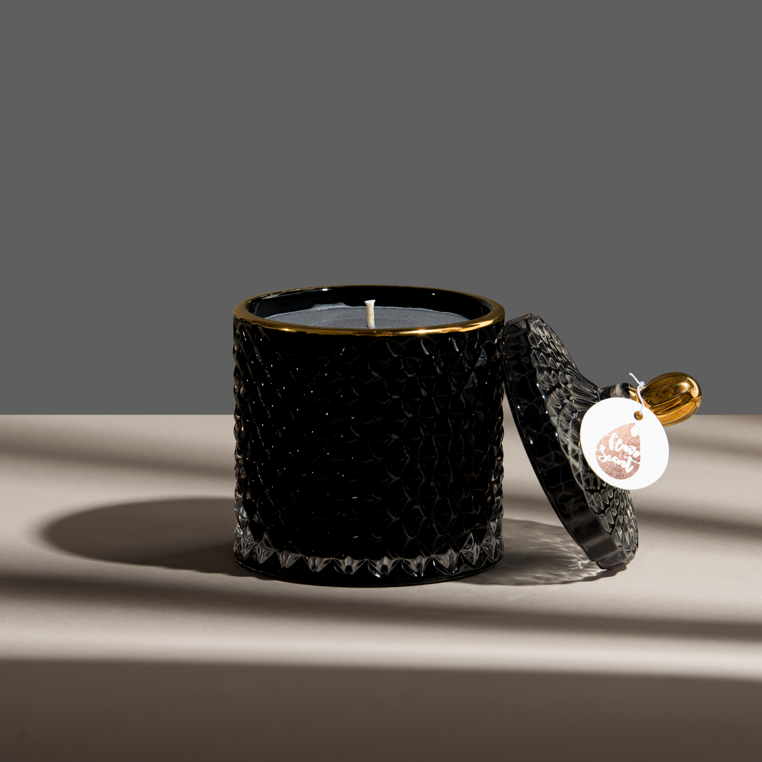 Lumânare parfumată în bombonieră Boem negru royal - imagine 2