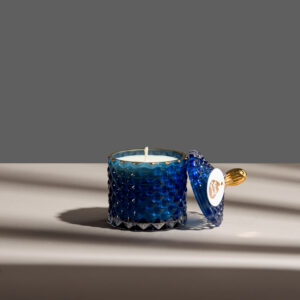 Lumânare parfumată în vas baby Boem albastru royal