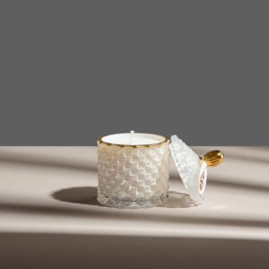 Lumânare parfumată în Bombonieră baby Boem alb royal