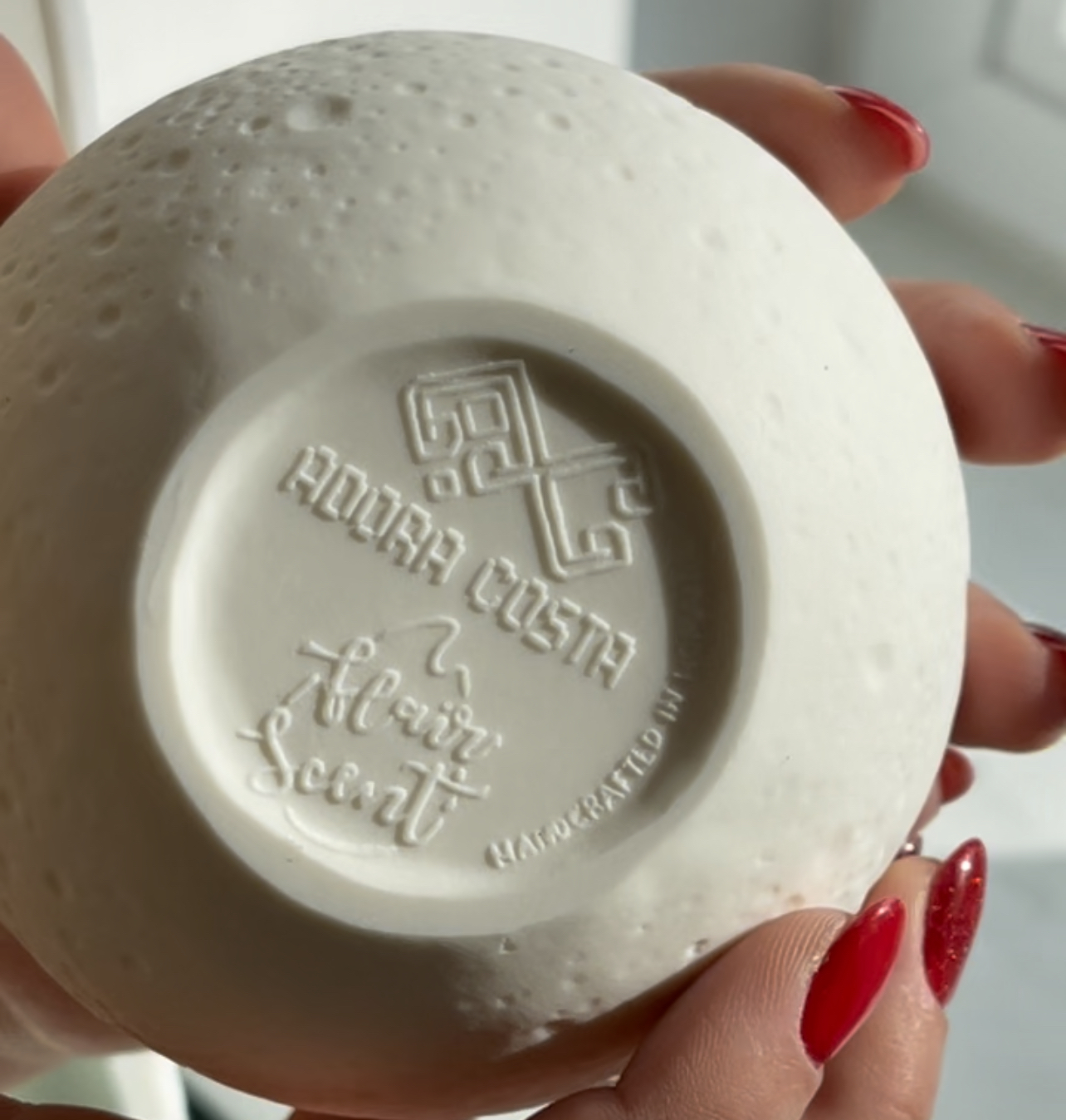 Lumânare parfumată în Lună plină din porțelan translucent mare - imagine 3