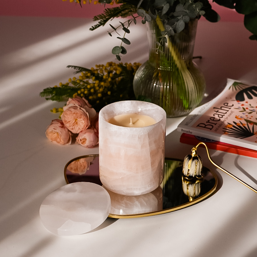 Lumânare parfumată în vas din piatră semiprețioasă Onyx - imagine 5