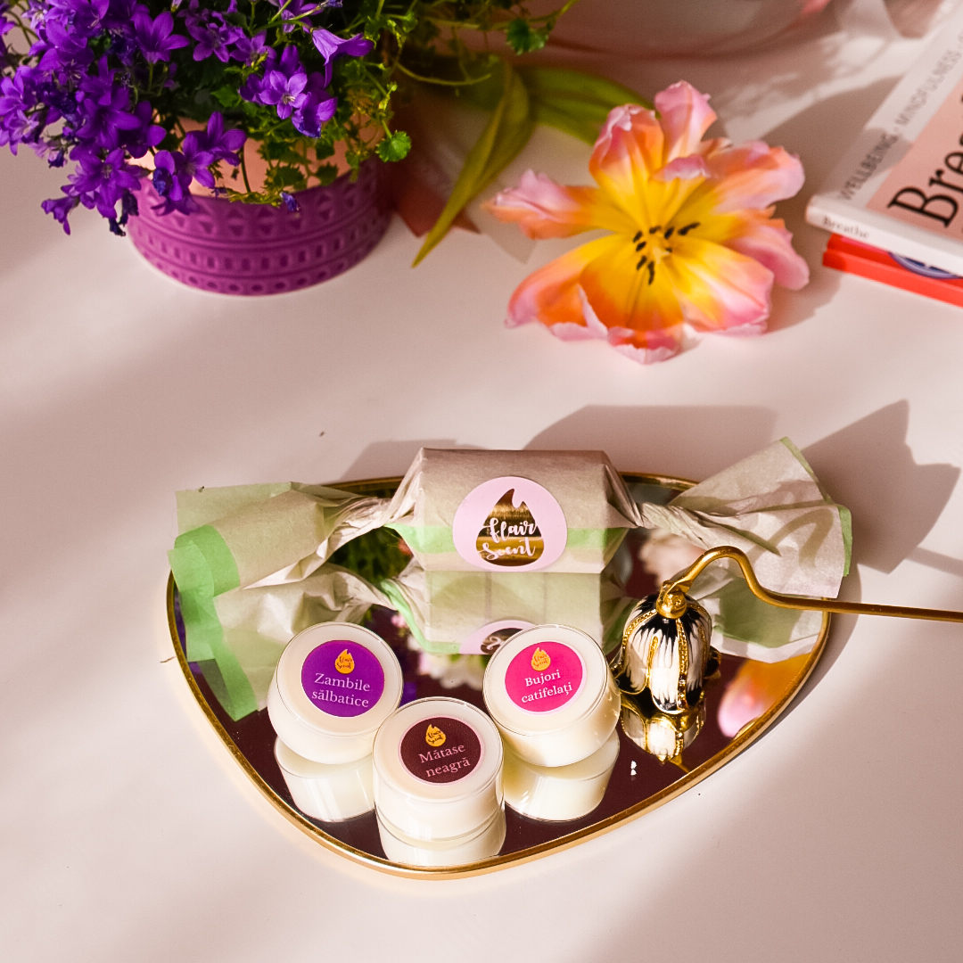 Set 3 Mini Lumânări Parfumate, Mărțișor de Primăvară, Ambalate Cadou Elegant - imagine 5