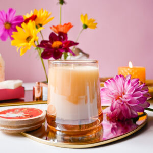 Lumânare parfumată în pahar Ambră perlat