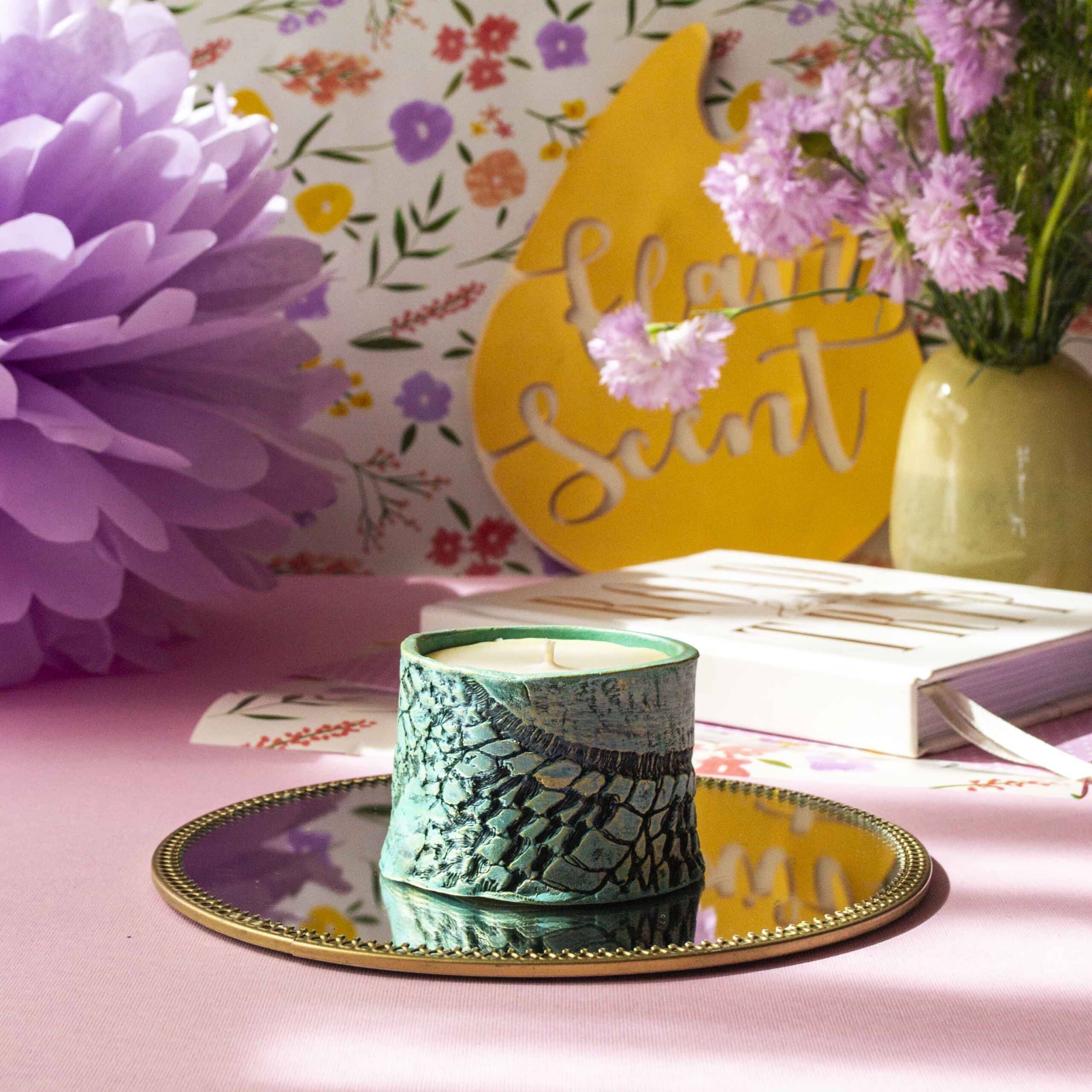 Lumânare parfumată cu Lime, busuioc și mandarine în Vas Dragon de Lagună - imagine 2