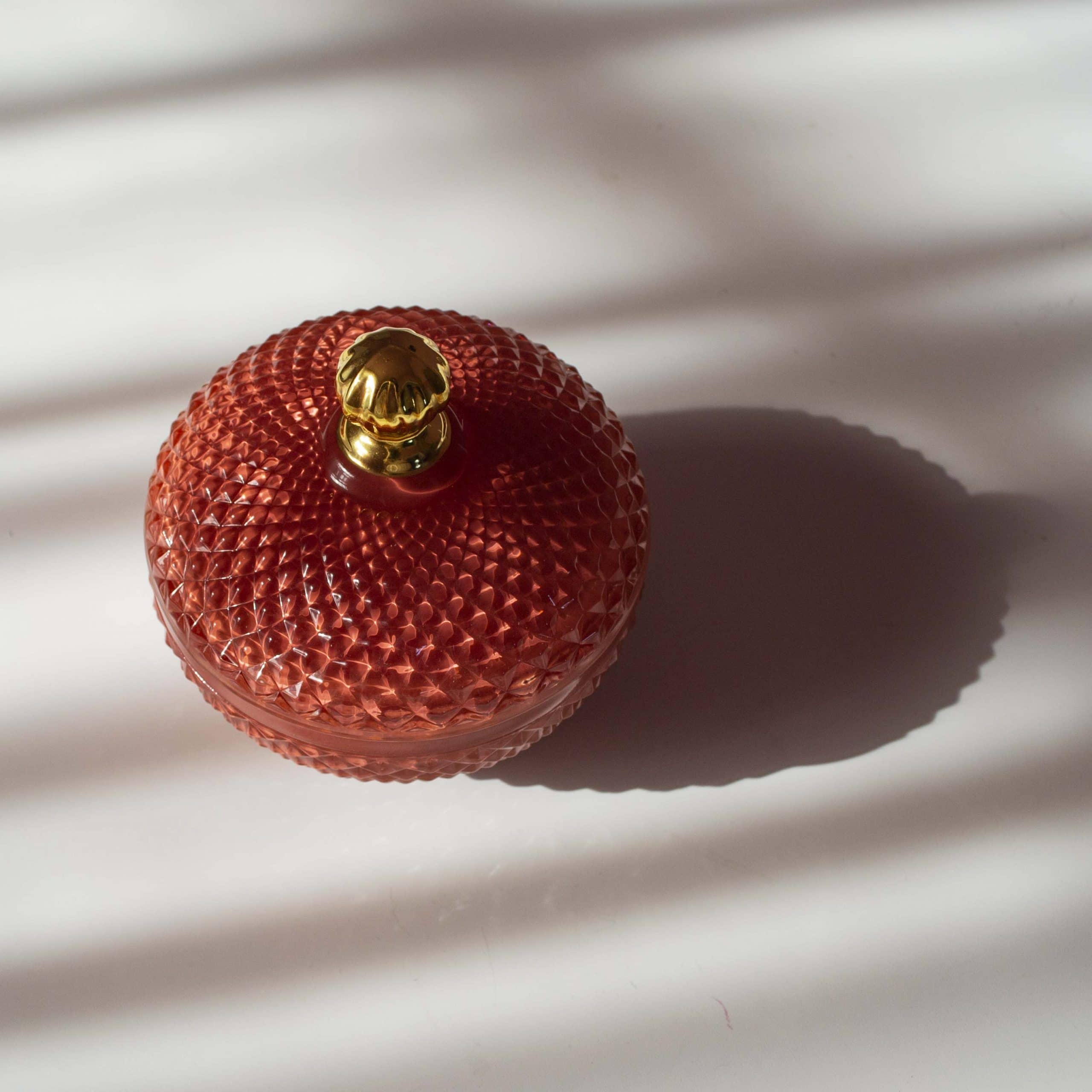 Lumânare parfumată cu Portocale și cuișoare în Bombonieră Elegance portocaliu royal - imagine 2