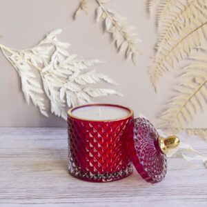 Lumânare parfumată festivă cu arome de sezon