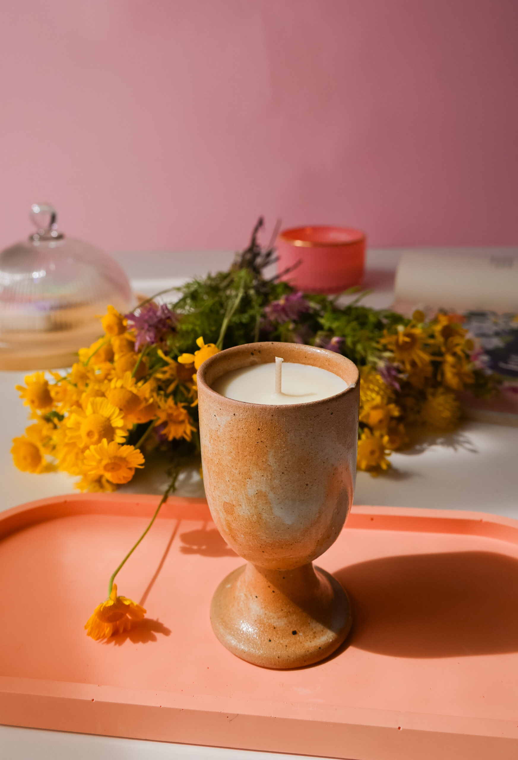 Lumânare parfumată cu Napolitană cu alune în cupă ceramică - imagine 3