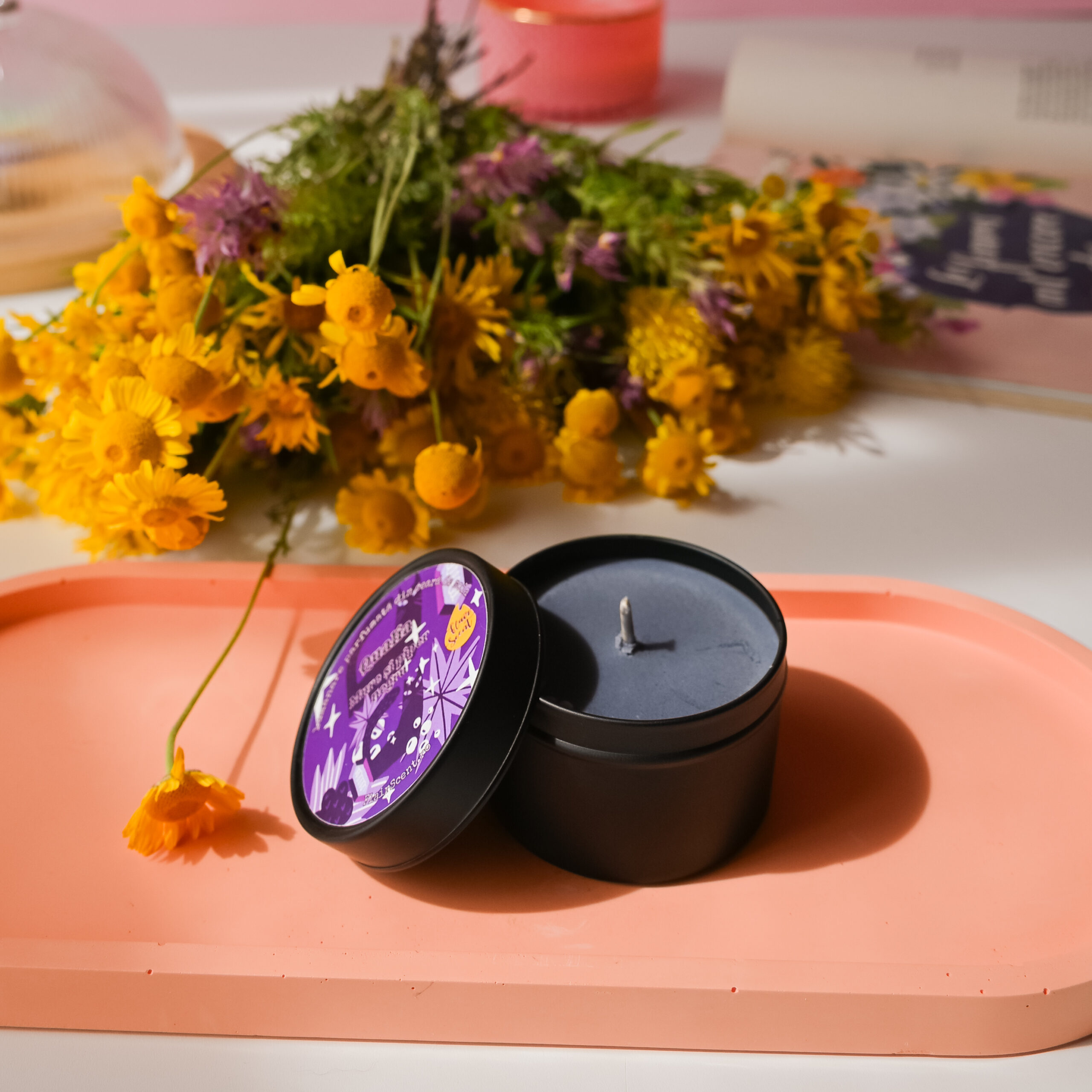 Lumânare parfumată din Colecția cutie de călătorie rezistentă neagră 100g - imagine 4
