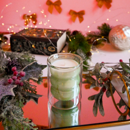 Lumânare parfumată în vas scandinav jucăuș - imagine 3