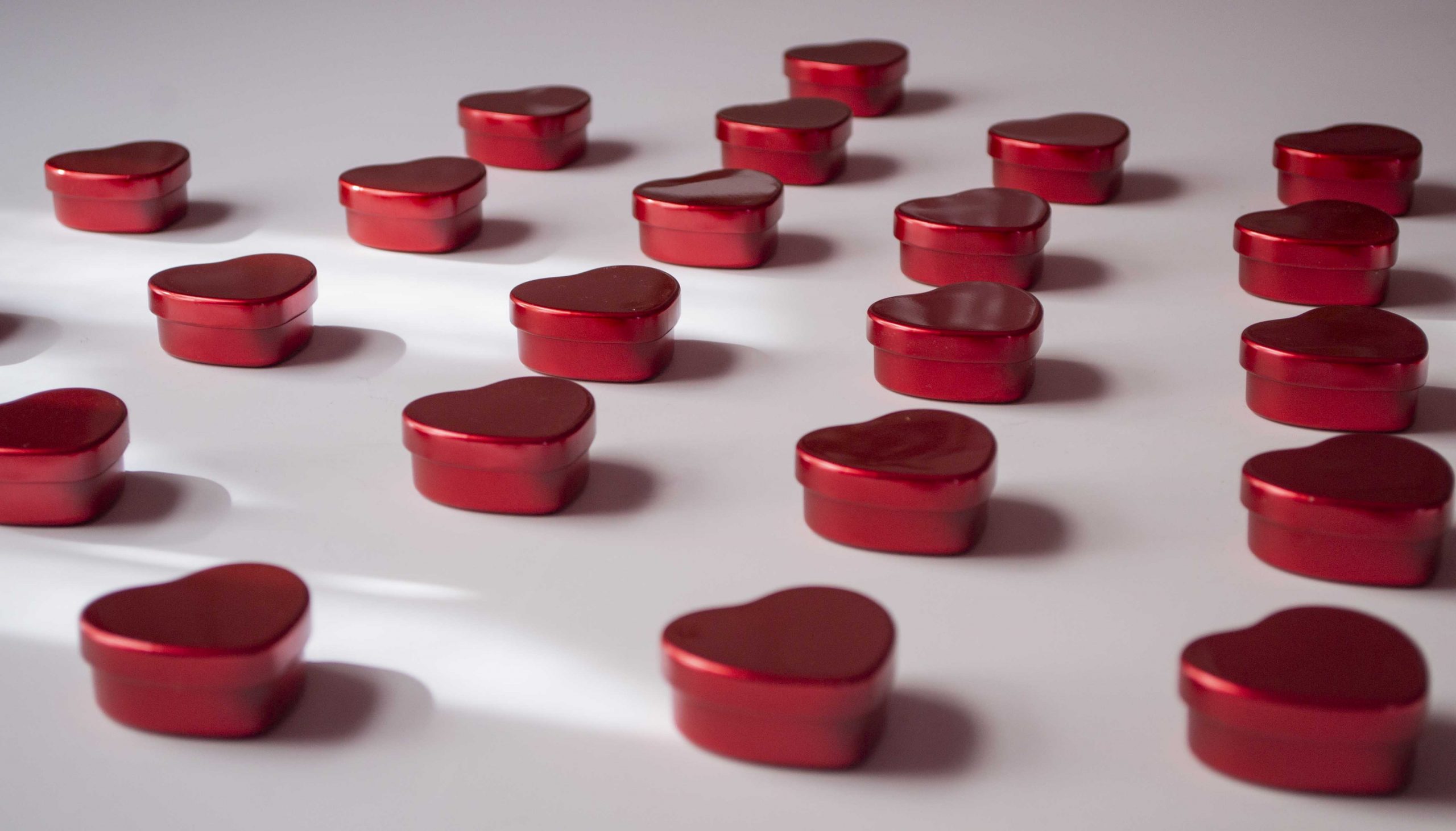 50 de lumânări parfumate în inimioară metalică - imagine 3