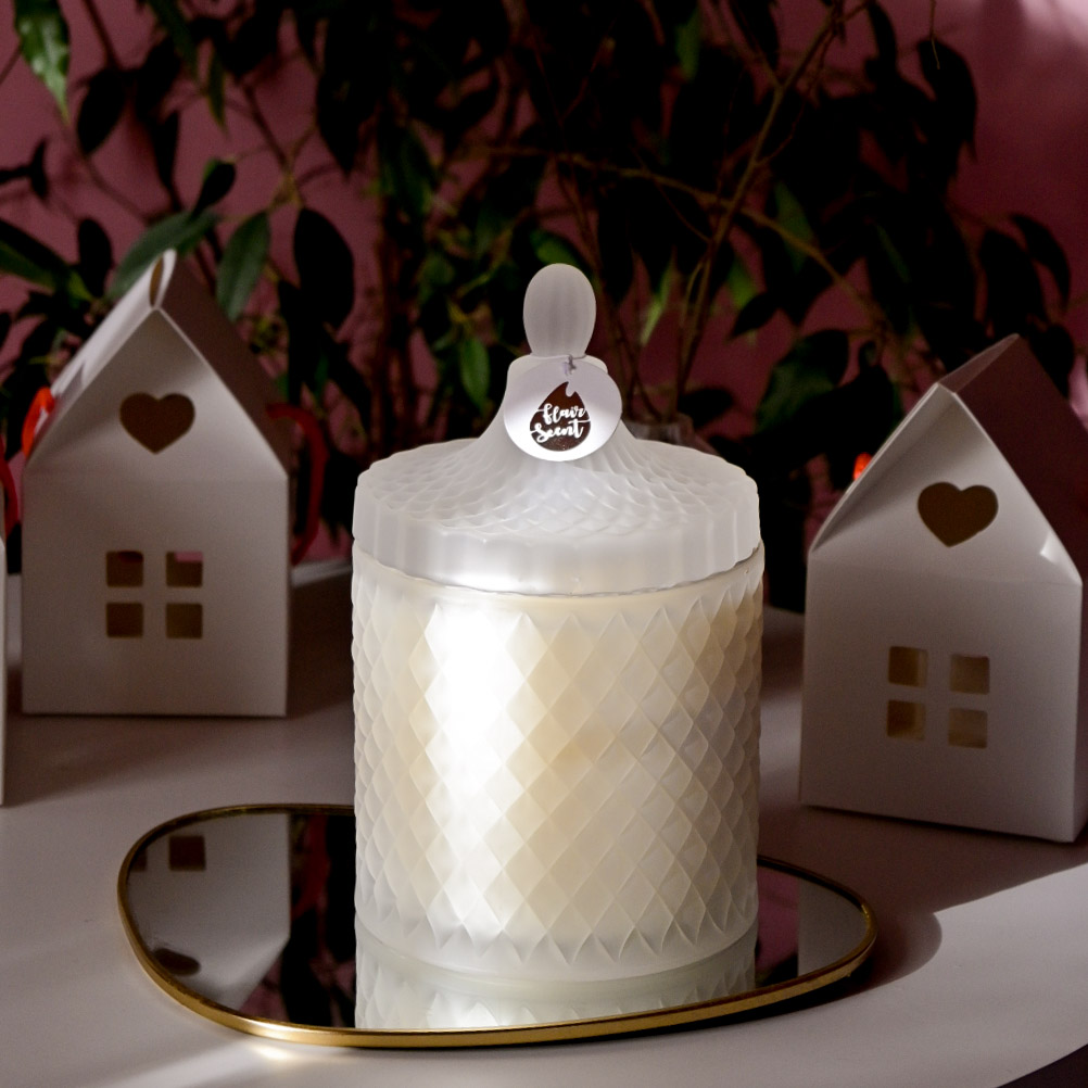 Lumânare parfumată în Bombonieră Boem XL Transparent Mat