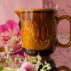 Lumânare artizanală în sosieră de ceramică cu aromă de Pâine caldă